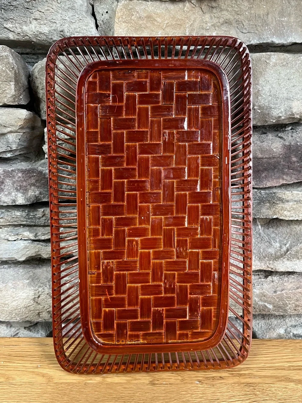 Bantai rantai tray